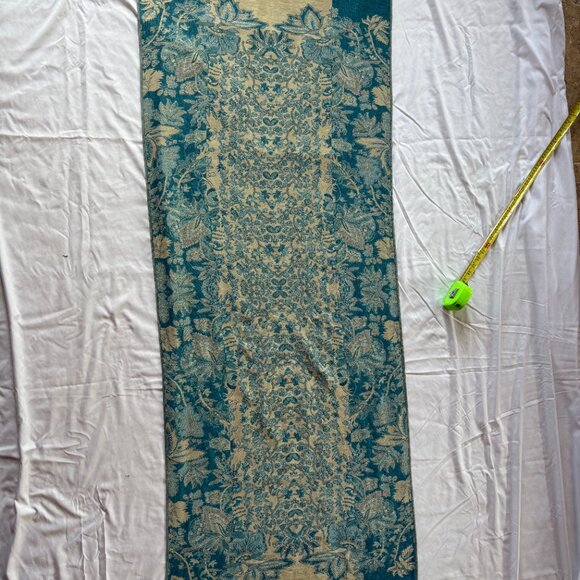 Vintage Scarf - Picture 4 of 4